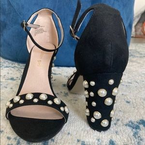 Madden Girl Pearl Heels - Size 9 - Never Worn